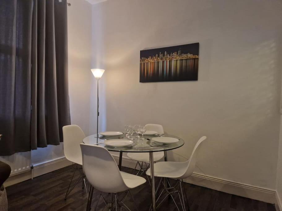 Primos Place - 2 Bedroom In Ashington Ashington  Extérieur photo